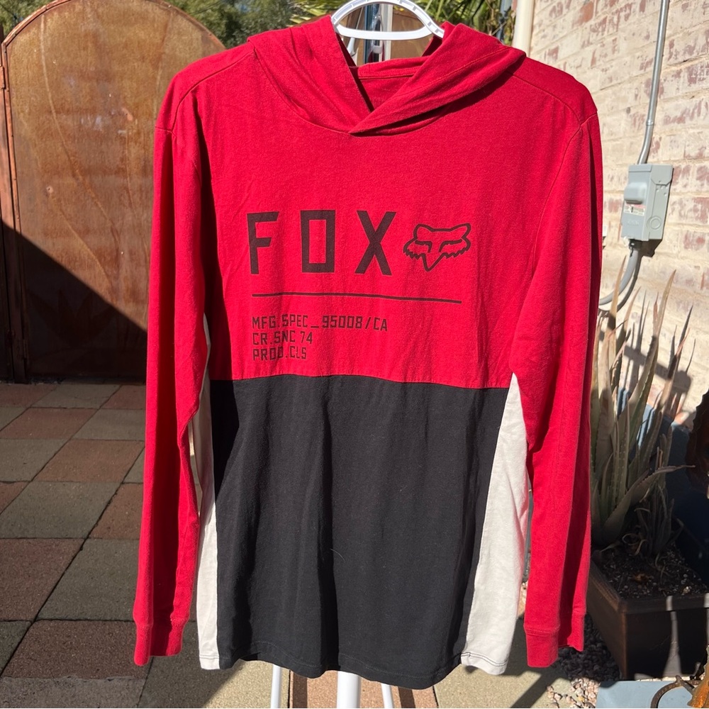 Fox Racing Long Sleeve Hooded TShirt - Size Medium 
Size Estimated *